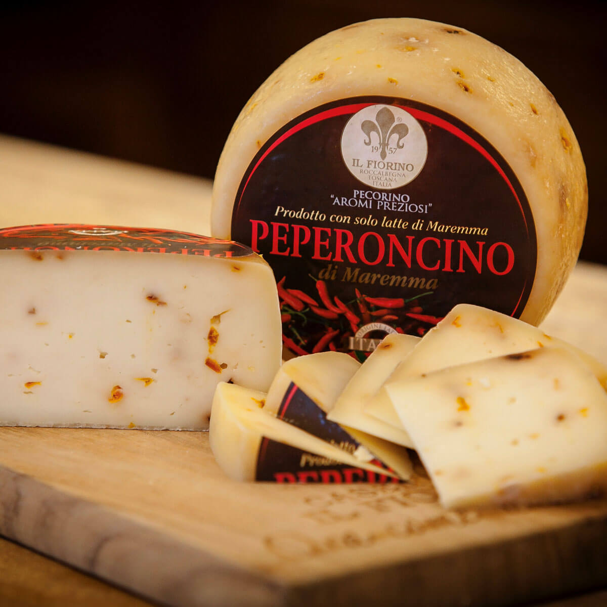 Pecorino Toscano met Peperoncino Casabase