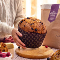 Panettone met Witte Chocolade en Bosvruchten 1 kg - Infermentum - Pre-Order - Afbeelding 3